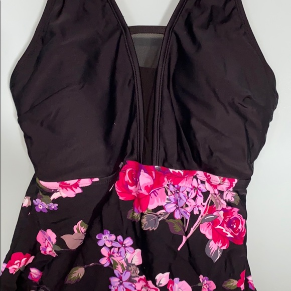 Cupshe one piece swimsuit - Picture 2 of 7